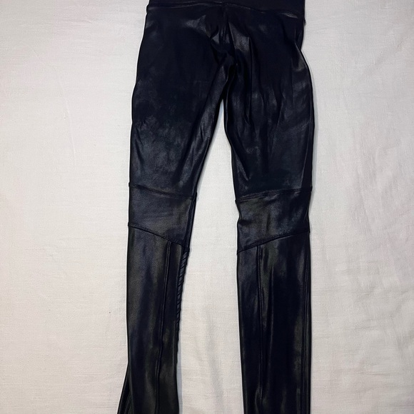 SPANX Women Faux Leather Moto Leggings Black High waisted Shaping Athletic M EUC - Picture 7 of 7